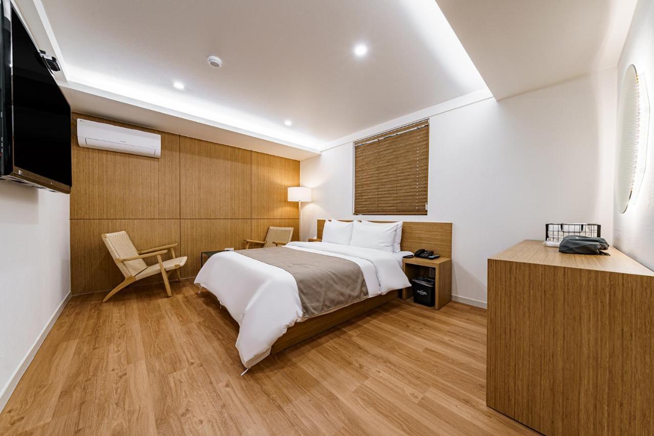 25Hours Hotel Busan Exterior photo