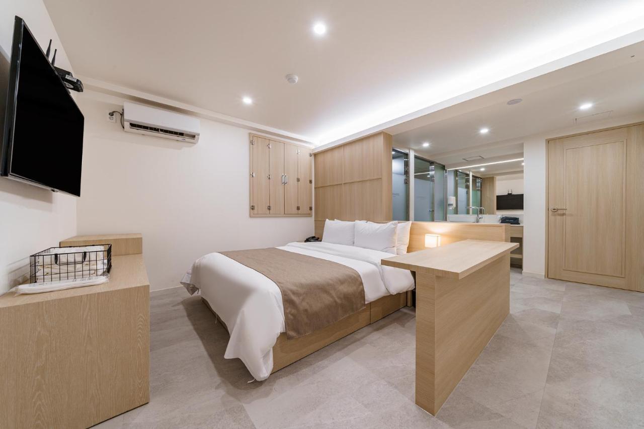 25Hours Hotel Busan Exterior photo
