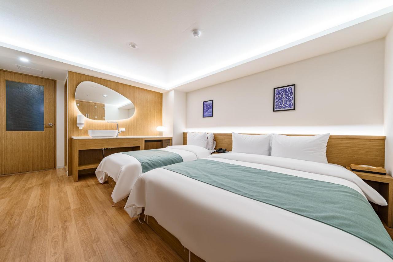 25Hours Hotel Busan Exterior photo