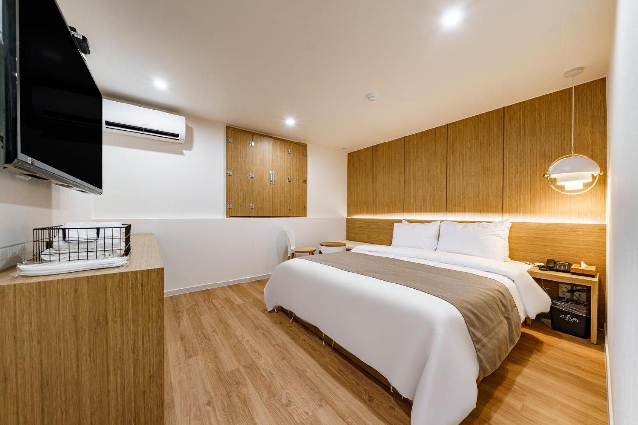 25Hours Hotel Busan Exterior photo